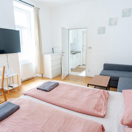 Vienna City Apartment Erlachgasse Bagian luar foto